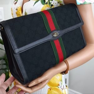Vintage Gucci Clutch / Shoulder bag